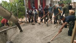 Keringat Tak Terhitung, Beton Terus Mengalir: Satgas TMMD 130 dan Warga Kejar Pengecoran Jalan