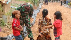 Tawa Anak-anak Mangsang Maju Jadi Energi Baru bagi Satgas TMMD 130